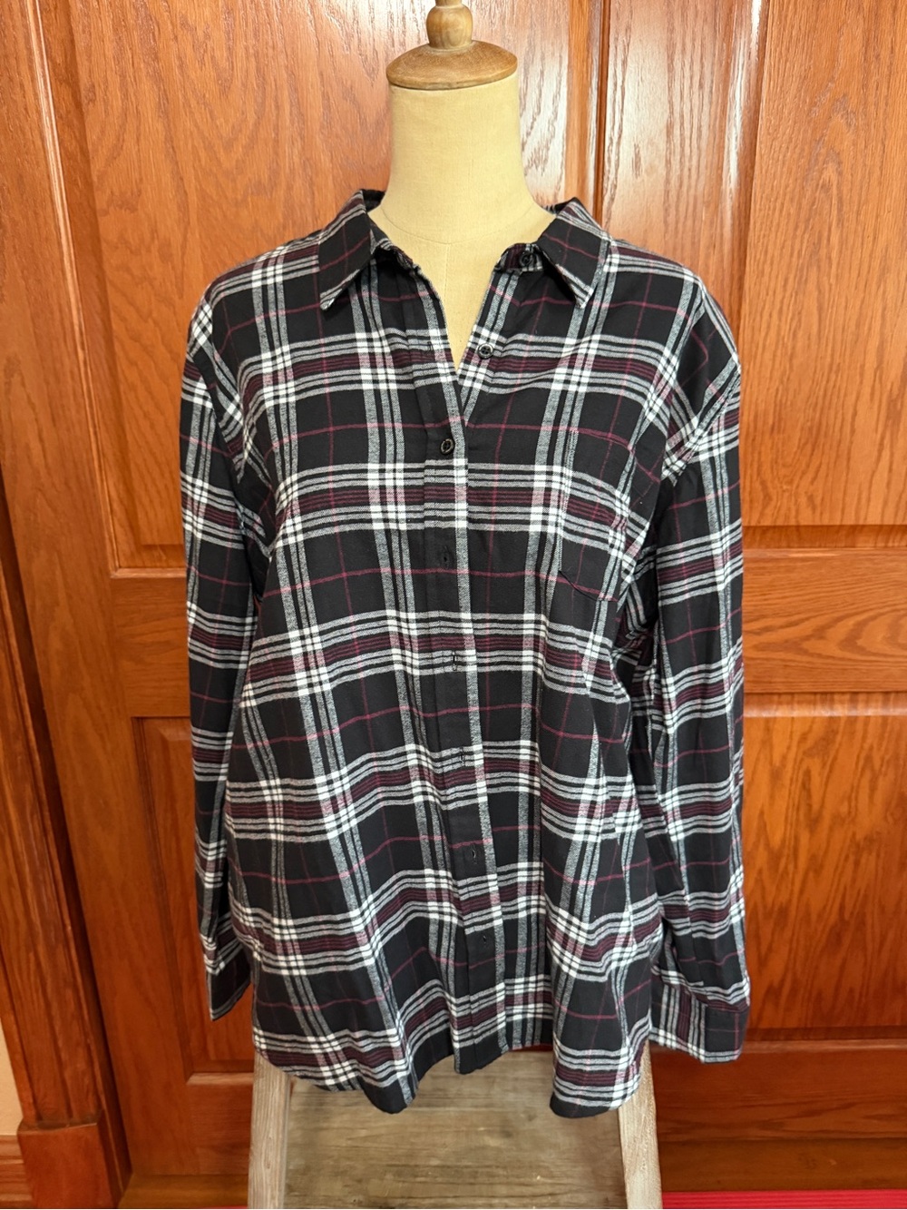 Weatherproof Black Plaid Button-Down Shirt with White and Red Accents